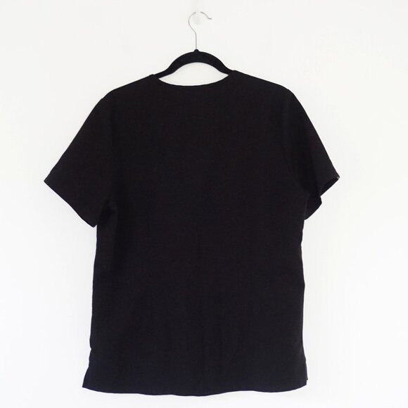 Figs Women's Catarina One-Pocket Scrub Top Black L - Picture 2 of 5
